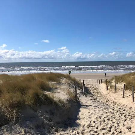 De Zeeparel Met Hottub *