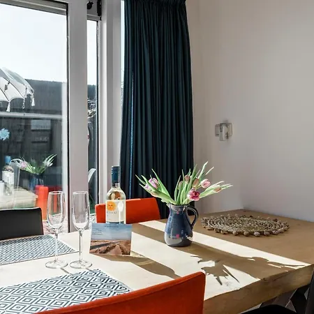 De Zeeparel Met Hottub Casa de Férias *