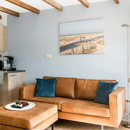 De Zeeparel Met Hottub *